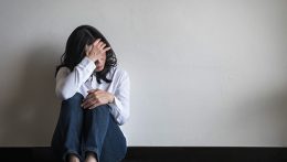 Picture of a woman with her hand on her head, looking overwhelmed. If you’re trying to heal from narcissistic abuse, a relationship therapist in Delray Beach, FL, can help. Learn how to heal old wounds and past trauma through relationship therapy.