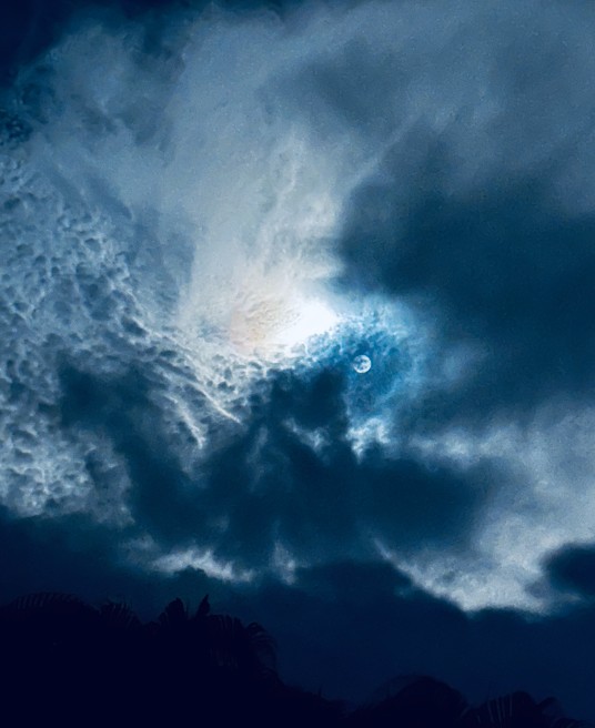 Picture of a dark blue toxic sky. Is your partner showing signs of morally destructive behavior? Working with a relationship therapist in Delray Beach, FL, can help you navigate what to do next to protect your well-being.